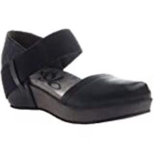 OTBT New wbox migrant leather wedge Mary Jane shoe